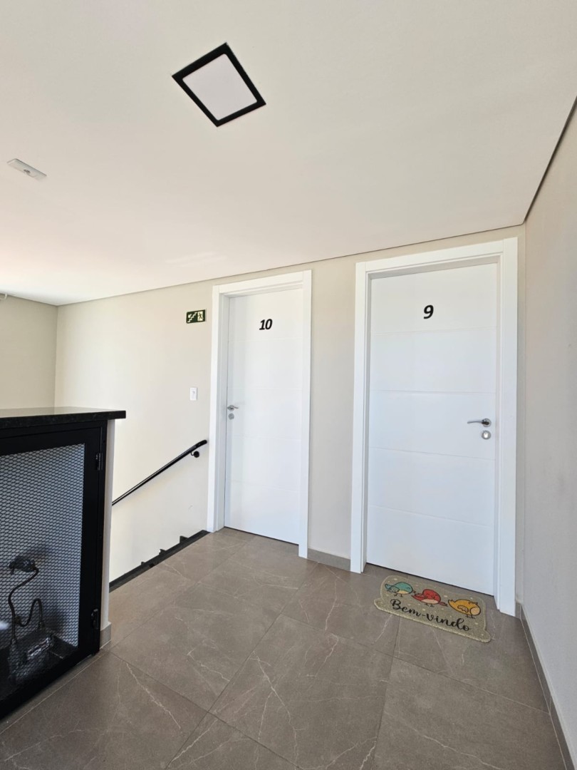 Apartamento para locacao no Xaxim em Curitiba com 32m² por R$ 1.500,00