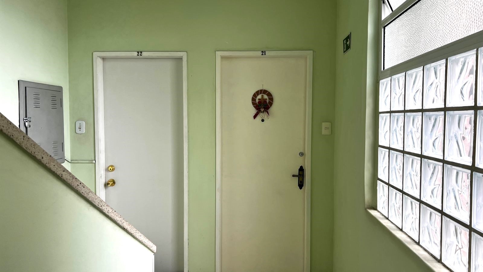 Apartamento para locacao no Agua Verde em Curitiba com 93,09m² por R$ 1.850,00
