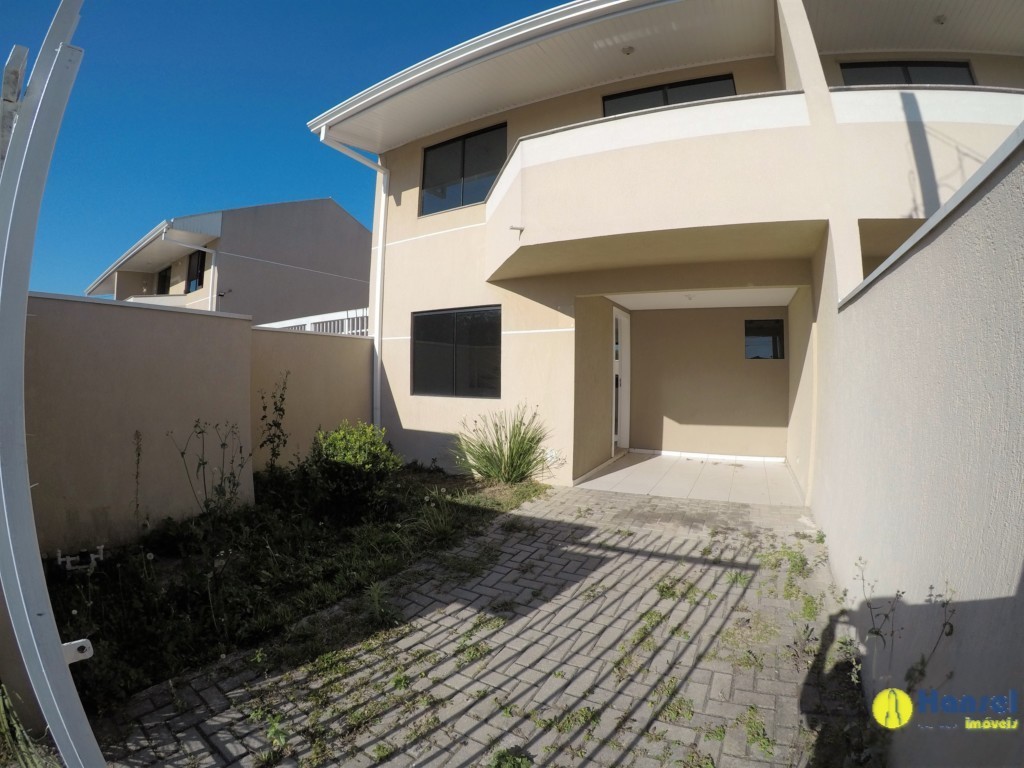 Sobrado para venda no Alto Boqueirao em Curitiba com 82,09m² por R$ 365.000,00