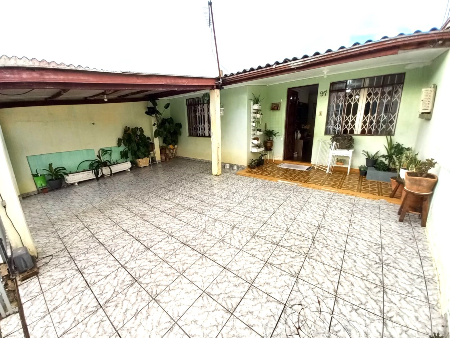 Casa Residencial para venda no Alto Boqueirao em Curitiba com 130m² por R$ 280.000,00