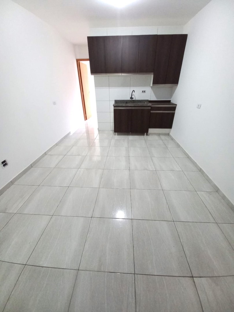 Apartamento para locacao no Umbara em Curitiba com 30m² por R$ 1.300,00