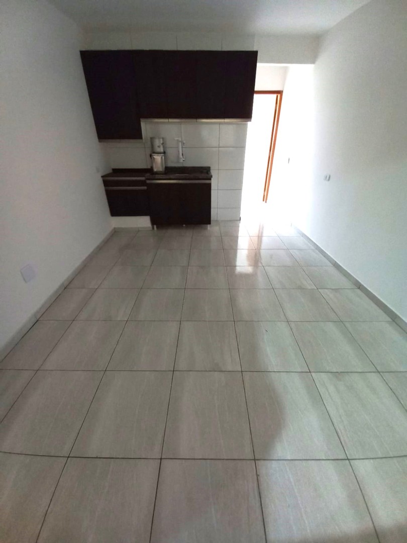 Apartamento para locacao no Umbara em Curitiba com 30m² por R$ 1.300,00