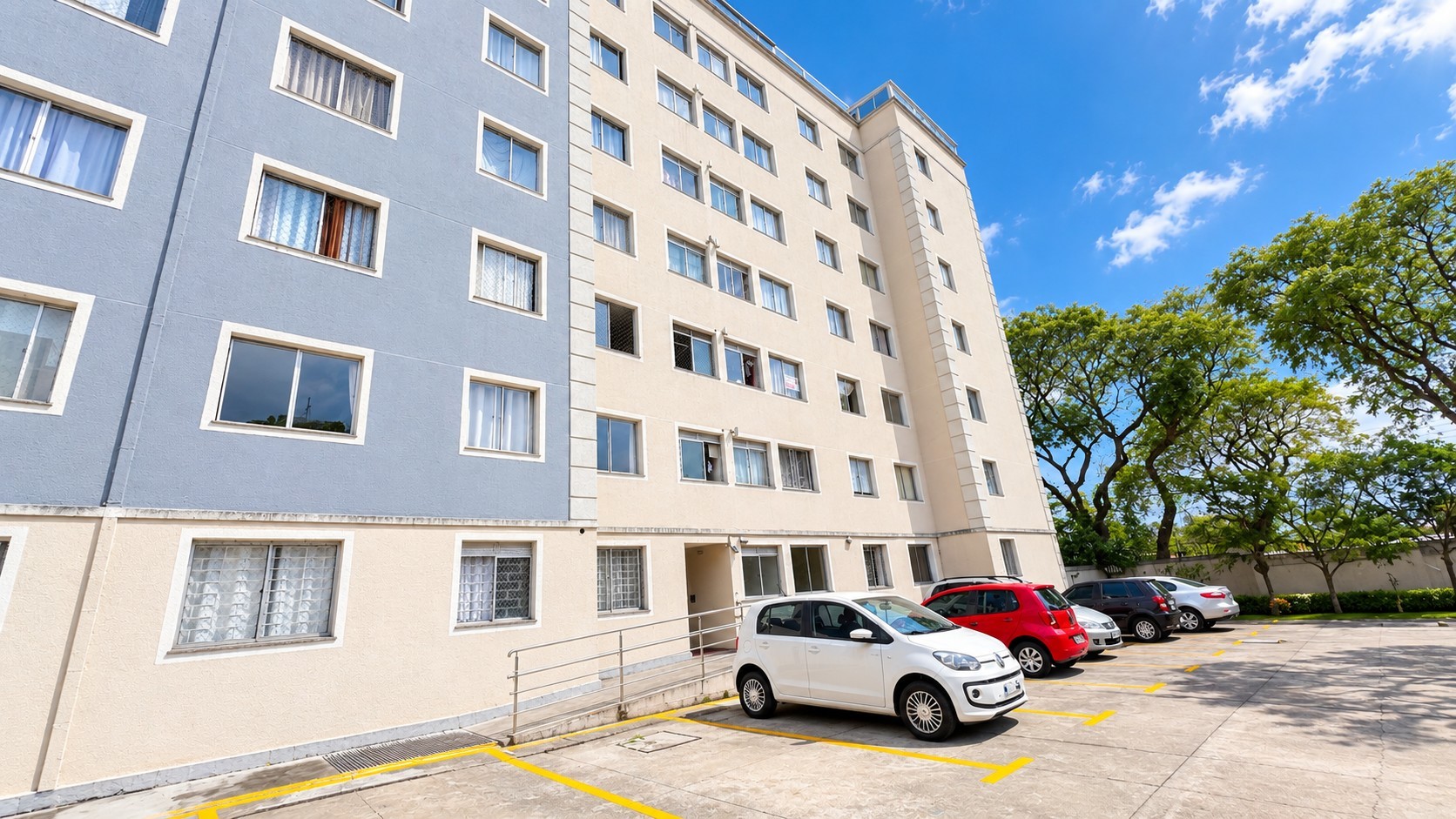 Apartamento para locacao no Portao em Curitiba com 51,57m² por R$ 2.000,00