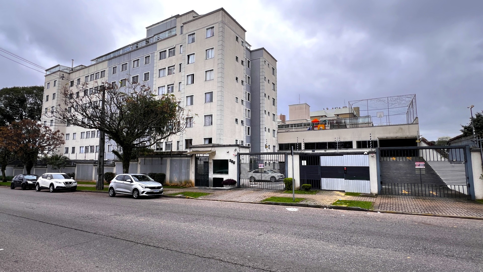 Apartamento para locacao no Portao em Curitiba com 51,57m² por R$ 1.990,00