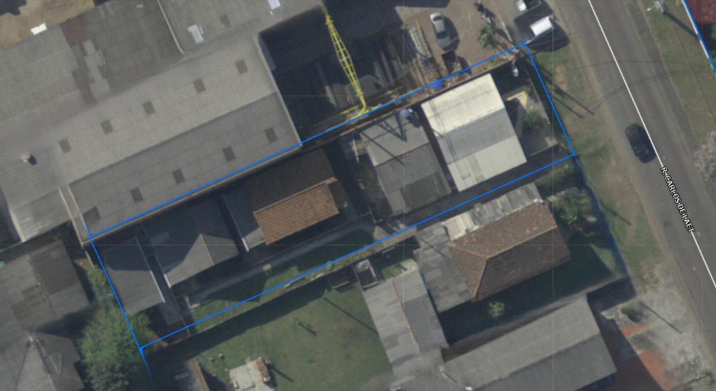 Terreno para venda no Boqueirao em Curitiba com 770m² por R$ 950.000,00