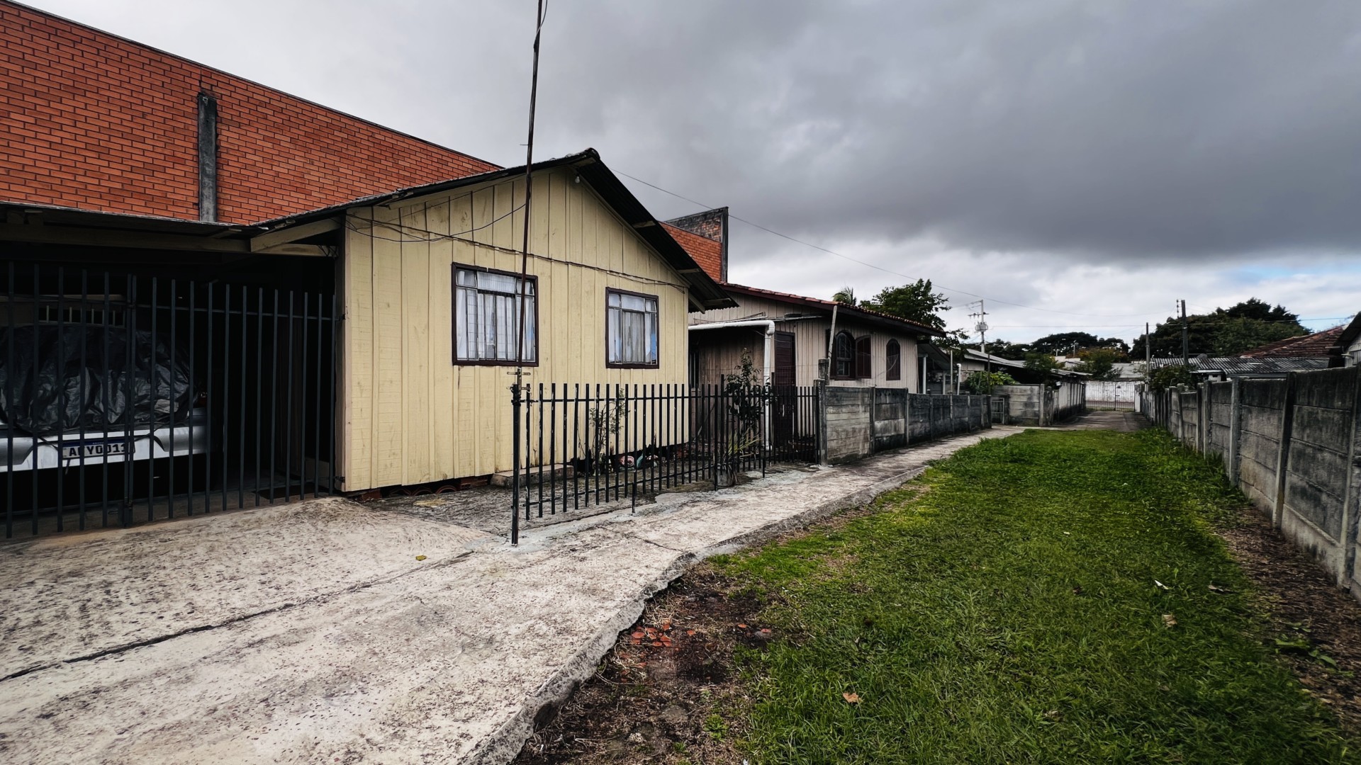 Terreno para venda no Boqueirao em Curitiba com 770m² por R$ 950.000,00