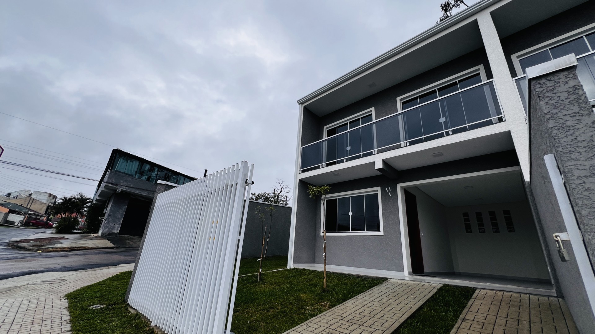 Sobrado para venda no Alto Boqueirao em Curitiba com 0m² por R$ 695.000,00