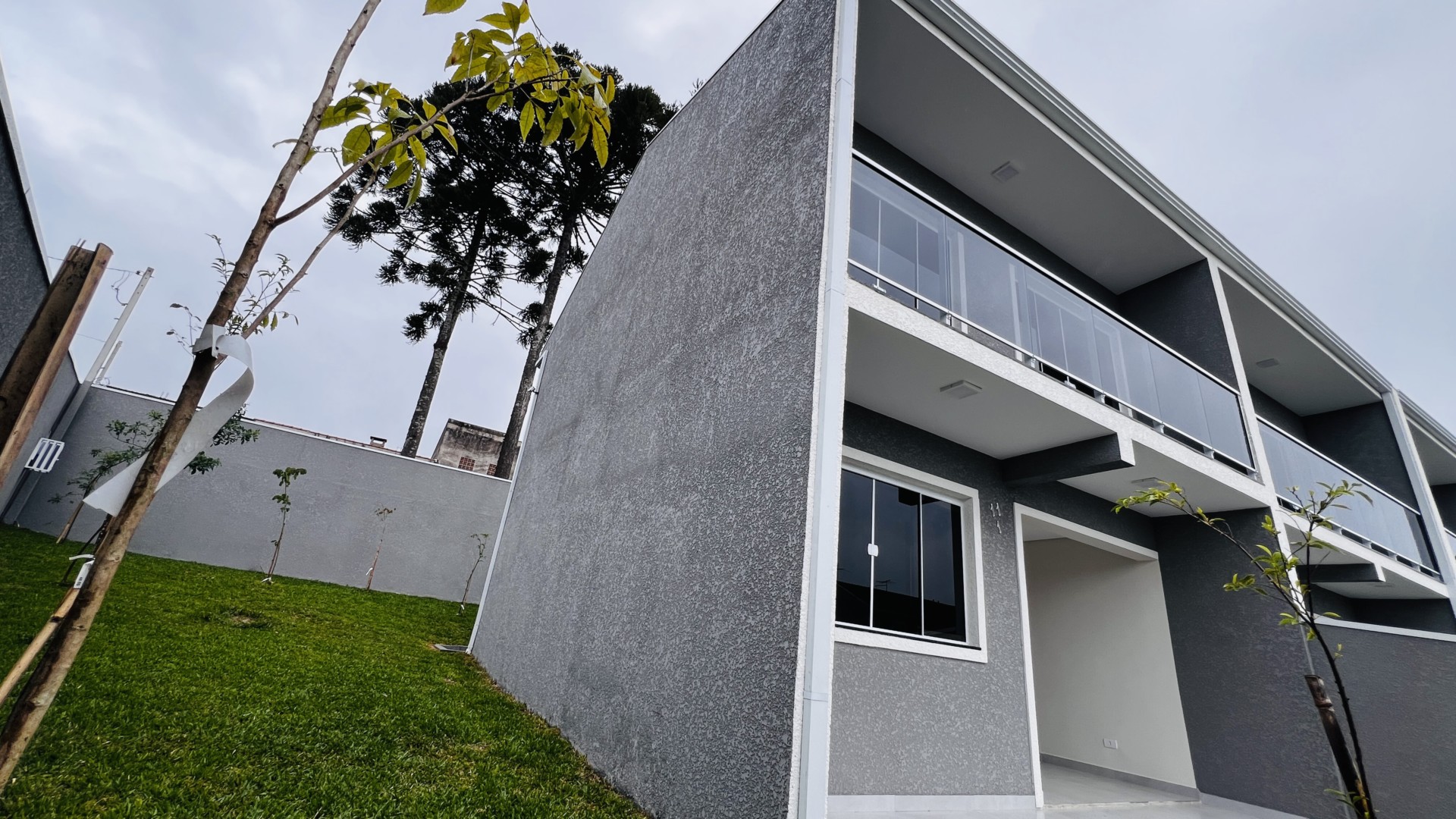 Sobrado para venda no Alto Boqueirao em Curitiba com 0m² por R$ 695.000,00