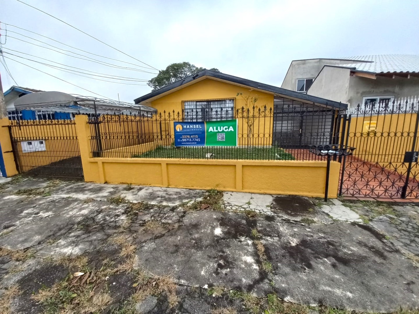 Casa Residencial para locacao no Boqueirao em Curitiba com 170m² por R$ 3.800,00