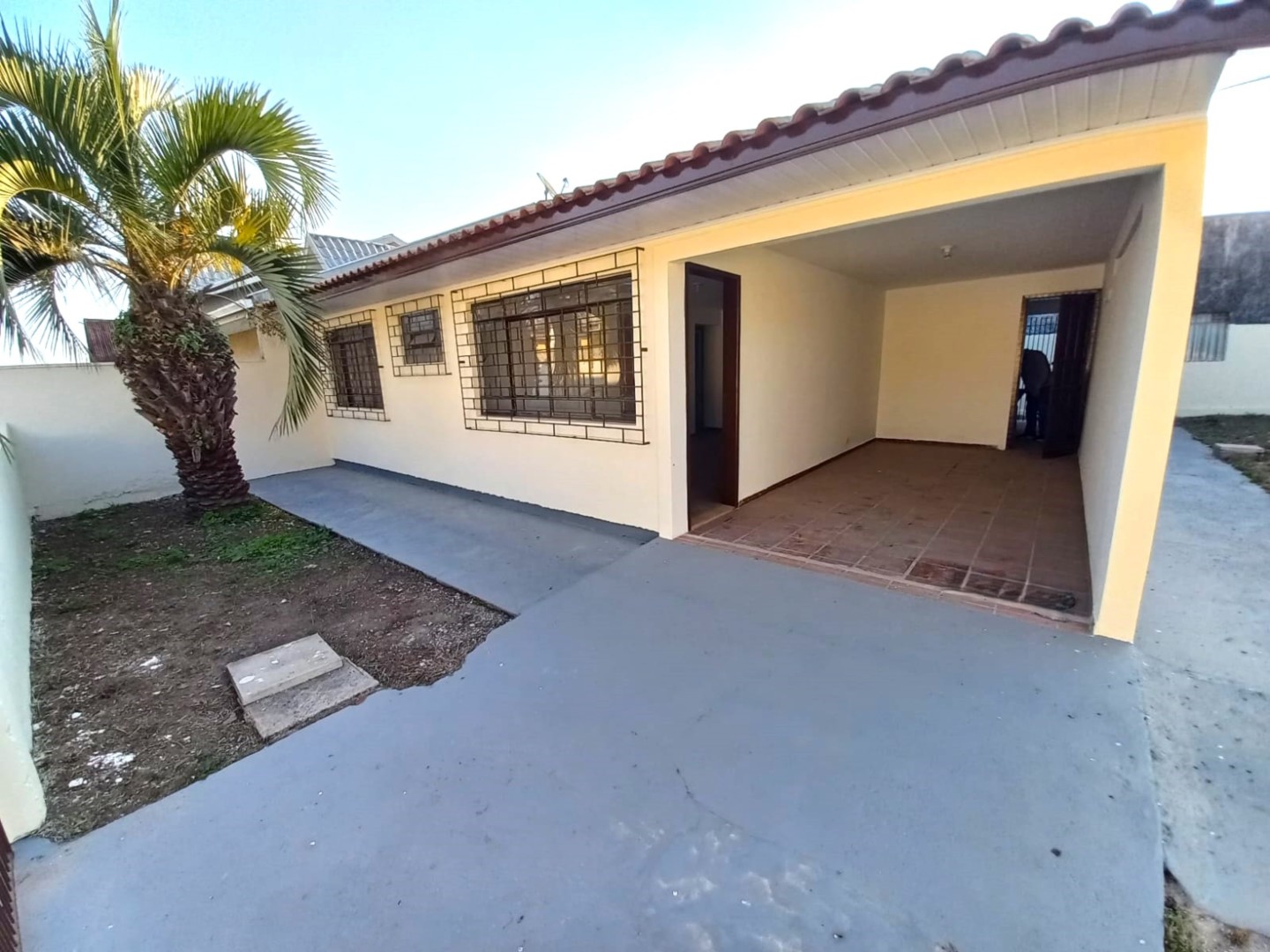 Casa Residencial para locacao no Xaxim em Curitiba com 100m² por R$ 2.650,00