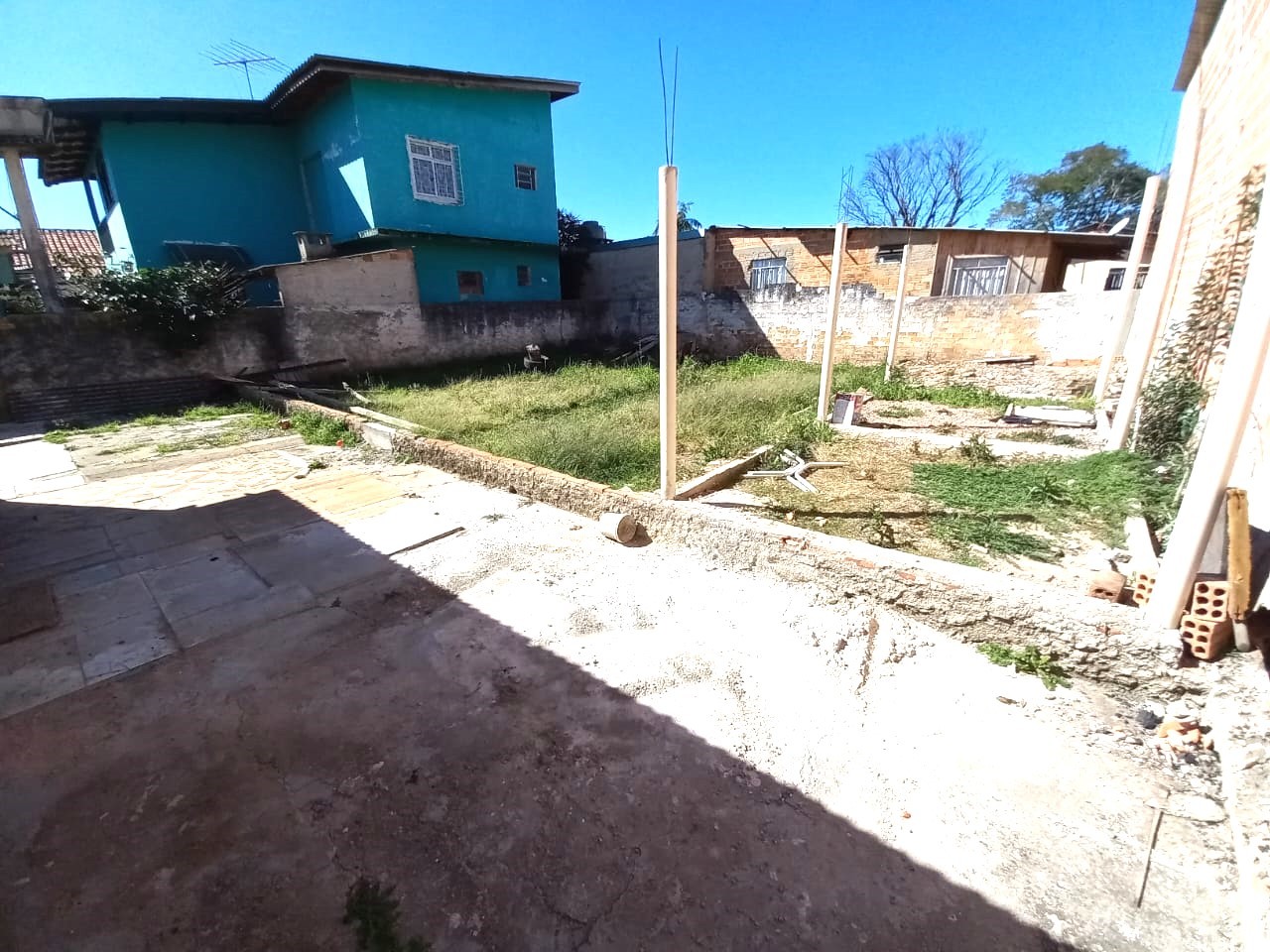 Terreno para venda no Uberaba em Curitiba com 373,5m² por R$ 320.000,00