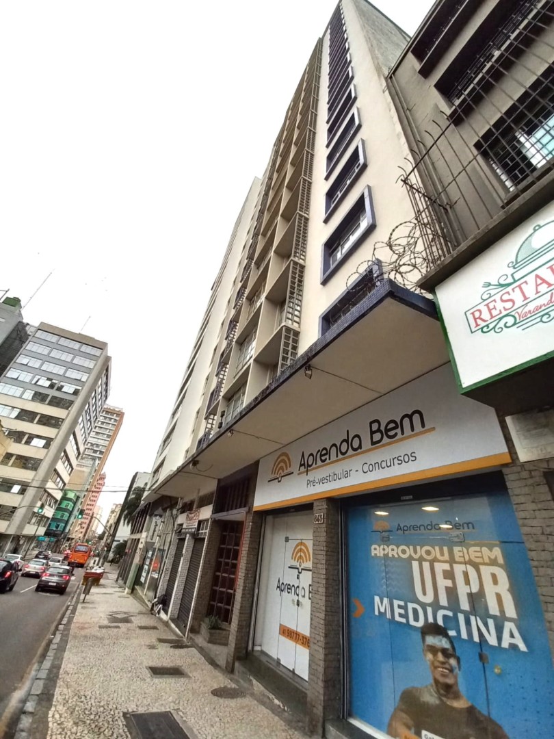 Apartamento para venda no Centro em Curitiba com 81m² por R$ 259.900,00