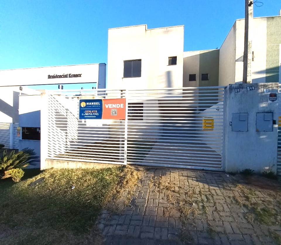 Sobrado para venda no Alto Boqueirao em Curitiba com 81,54m² por R$ 475.000,00