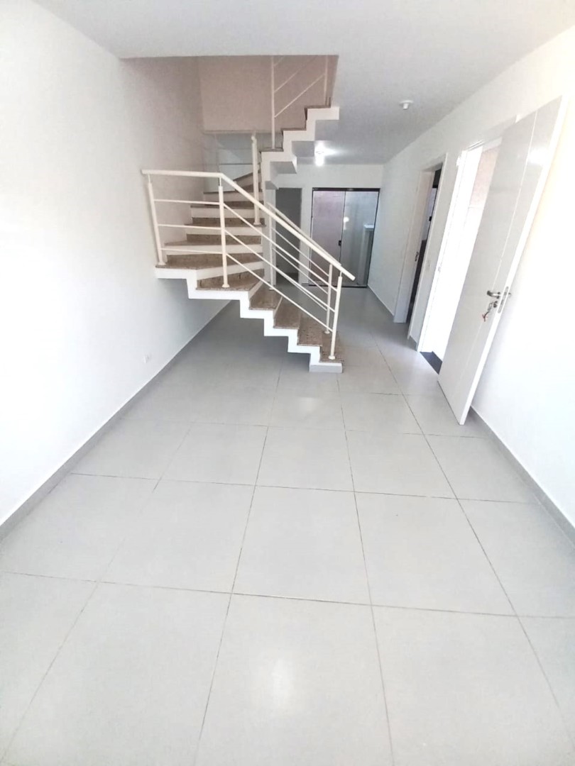 Sobrado para venda no Alto Boqueirao em Curitiba com 81,54m² por R$ 475.000,00