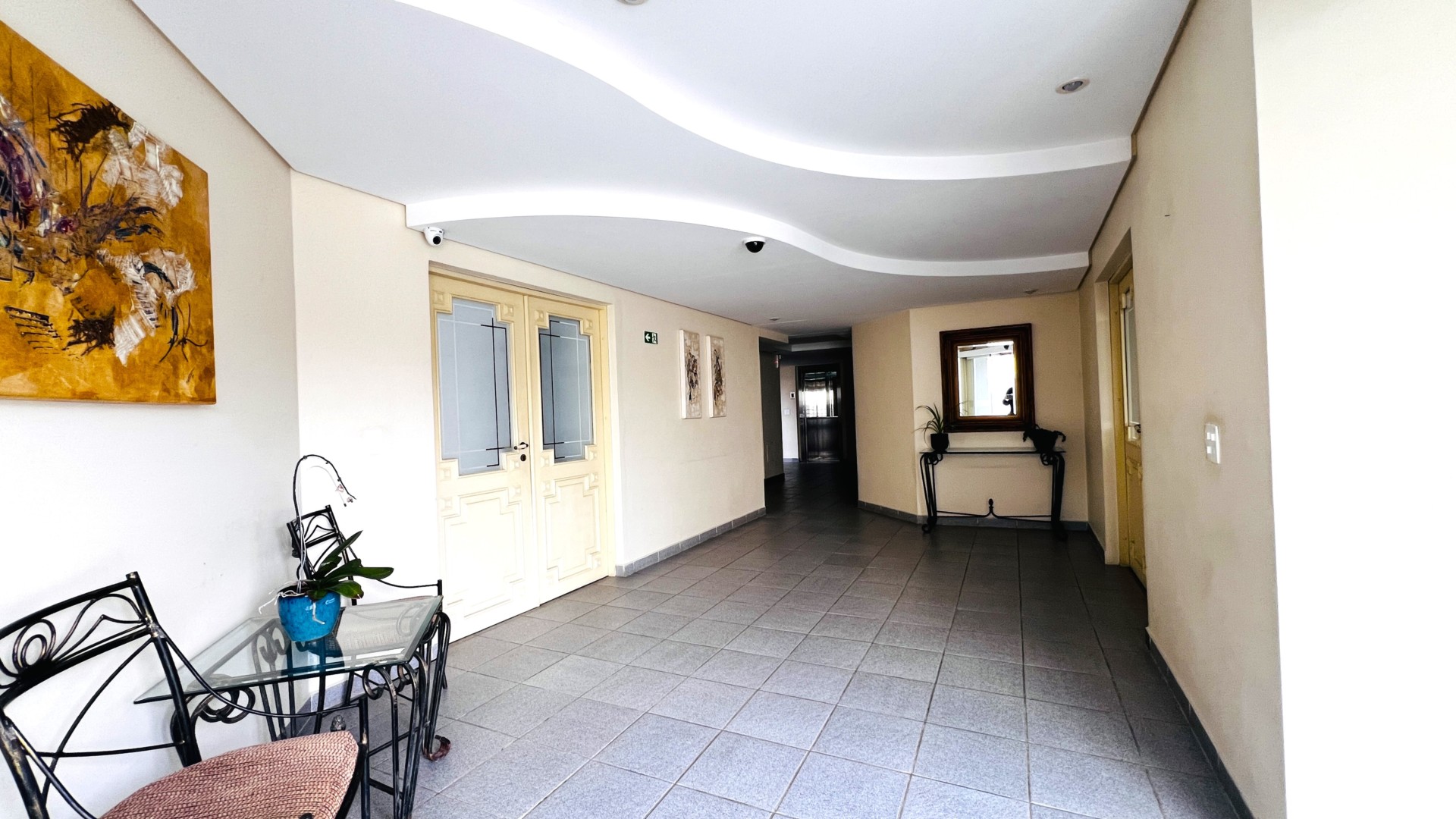 Apartamento para locacao no Agua Verde em Curitiba com 88,39m² por R$ 2.800,00