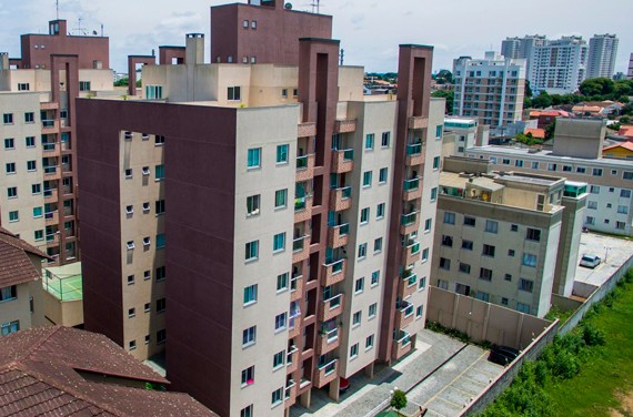Apartamento para venda no Capao Raso em Curitiba com 77,96m² por R$ 539.856,21