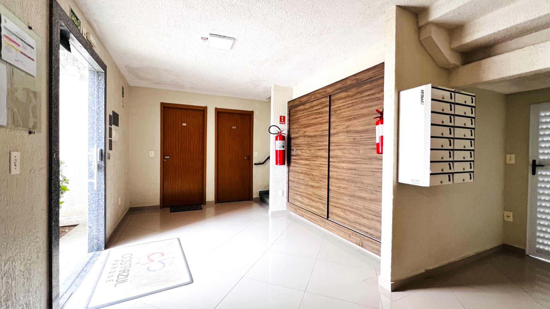 Apartamento para locacao no Ouro Fino em Sao Jose dos Pinhais com 47,29m² por R$ 1.800,00