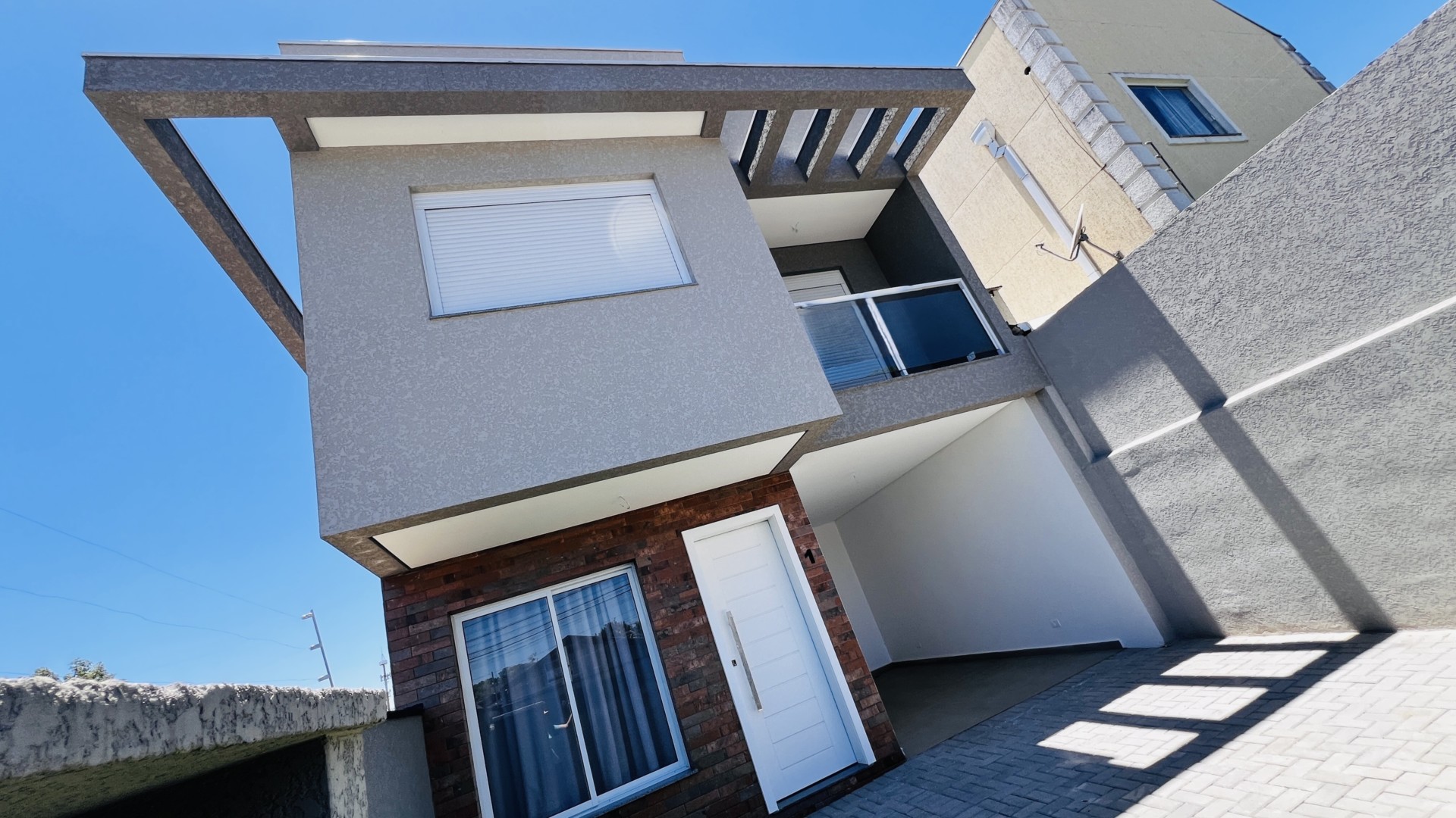 Sobrado para venda no Santa Felicidade em Curitiba com 124,9m² por R$ 849.000,00