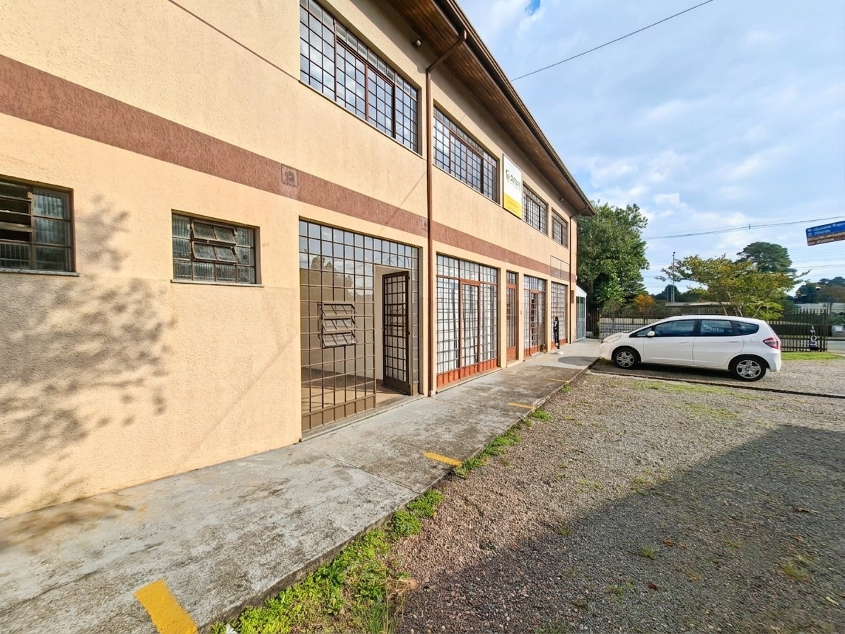 Loja para locacao no Boqueirao em Curitiba com 25m² por R$ 1.100,00