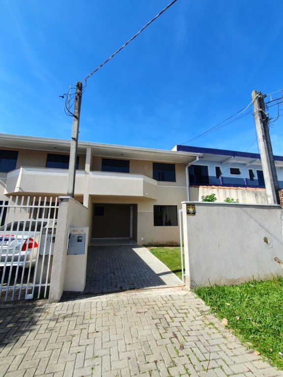 Sobrado para venda no Alto Boqueirao em Curitiba com 82,09m² por R$ 365.000,00