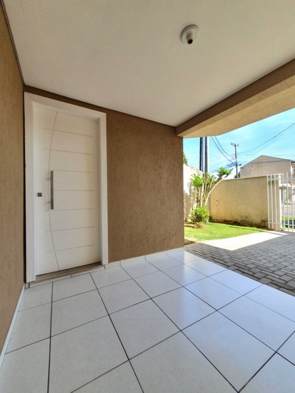 Sobrado para venda no Alto Boqueirao em Curitiba com 82,09m² por R$ 365.000,00