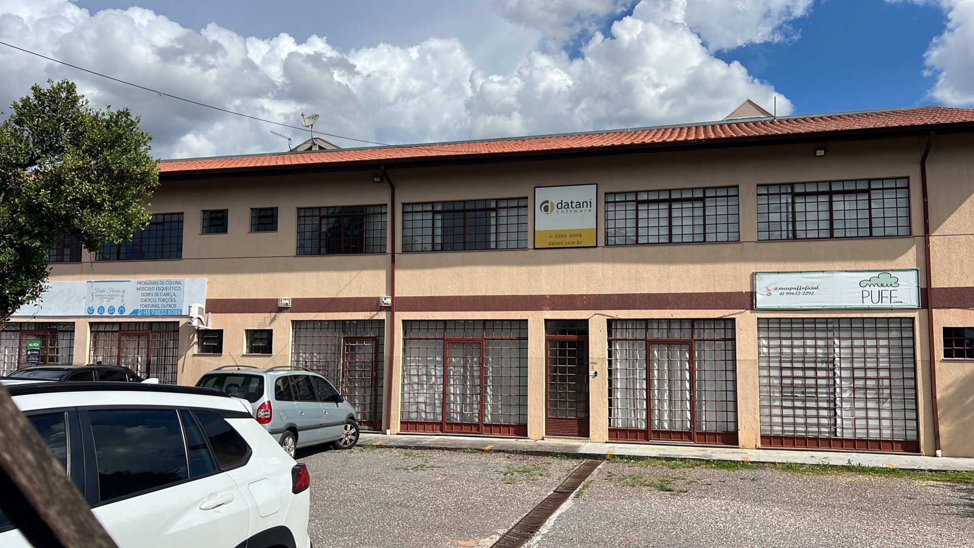 Conjunto Comercial para locacao no Boqueirao em Curitiba com 50m² por R$ 1.400,00