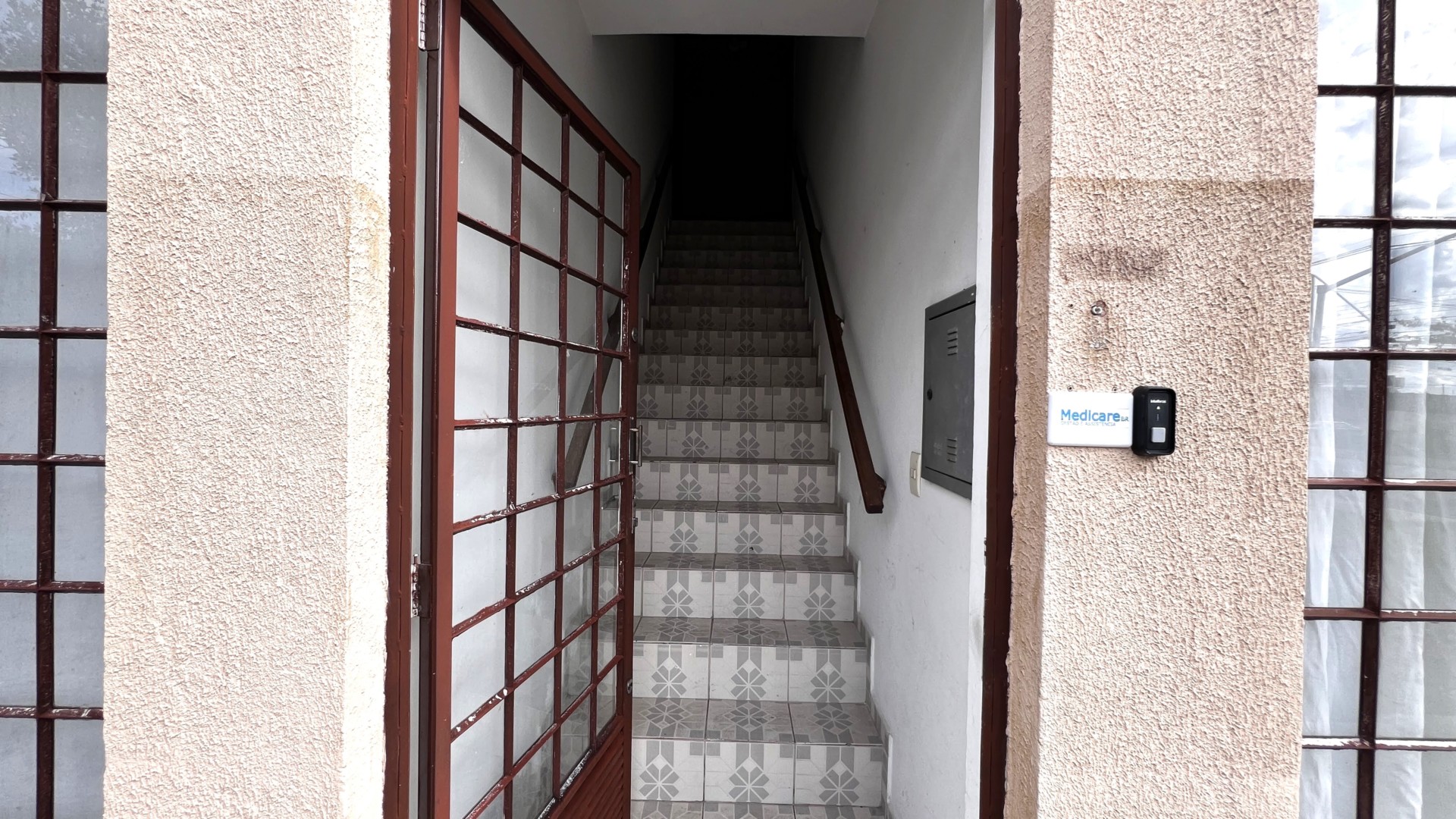 Conjunto Comercial para locacao no Boqueirao em Curitiba com 50m² por R$ 1.400,00