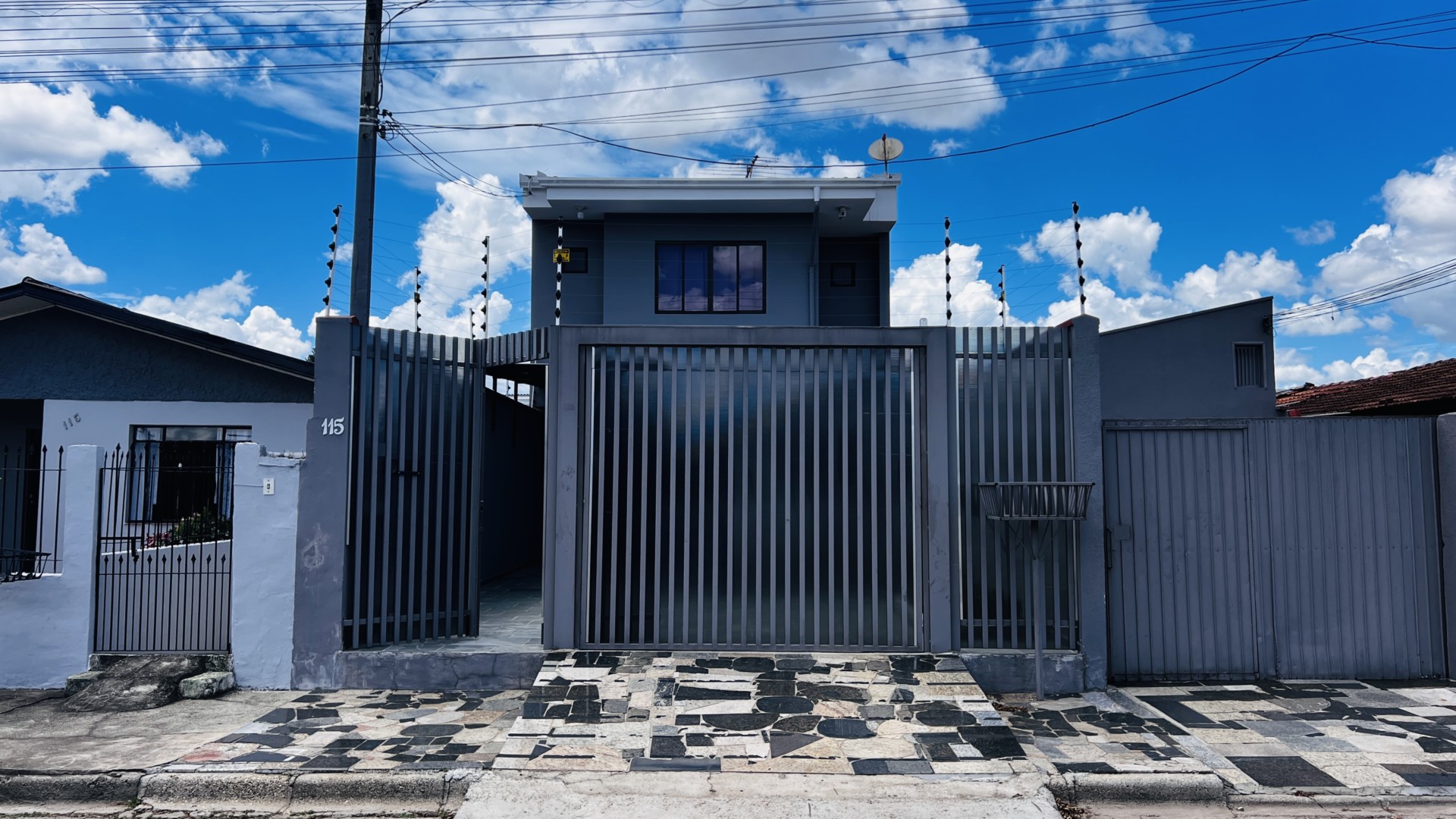 Sobrado para locacao no Boqueirao em Curitiba com 180m² por R$ 3.950,00