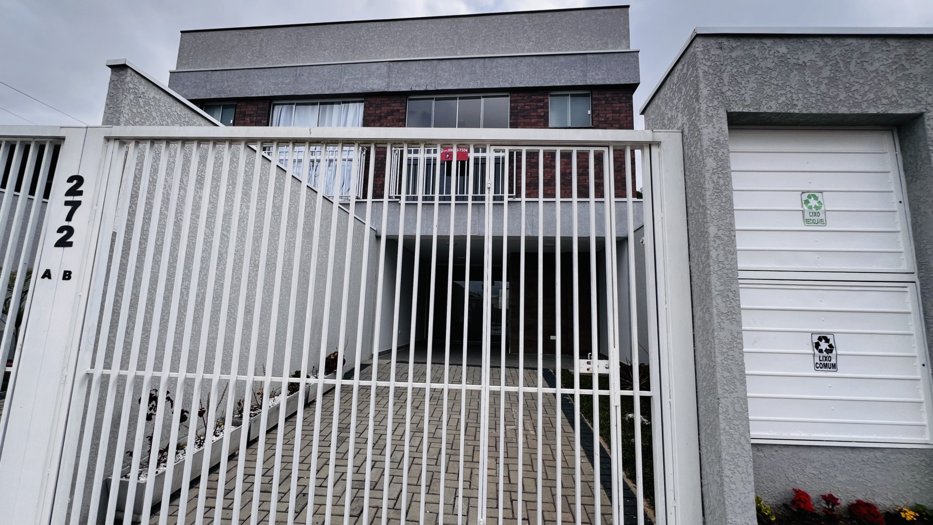 Sobrado para venda no Sao Braz em Curitiba com 102m² por R$ 730.000,00