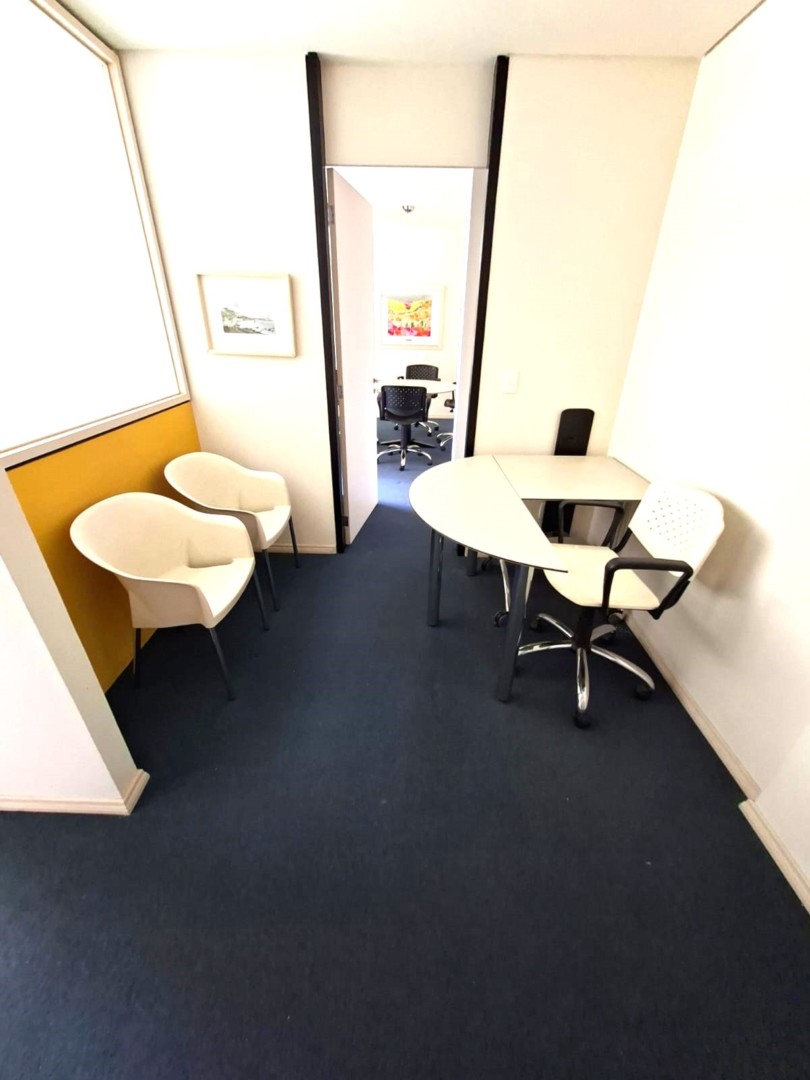 Conjunto Comercial para venda no Centro em Curitiba com 76,3m² por R$ 200.000,00