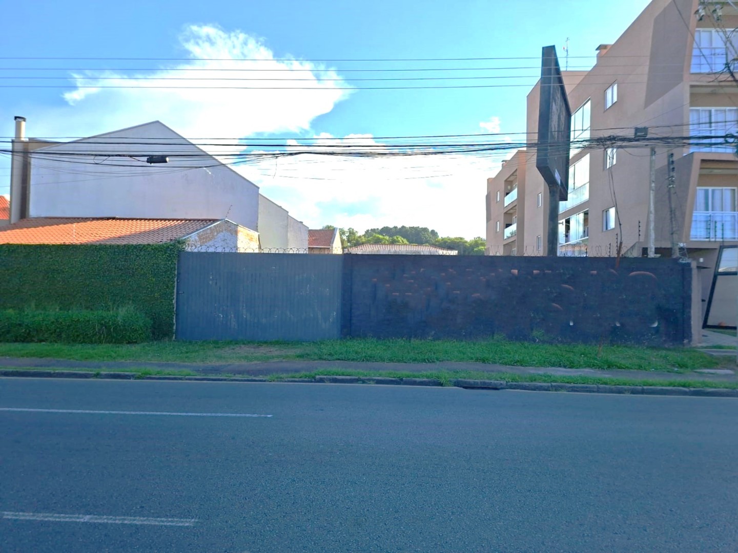 Terreno para locacao no Boqueirao em Curitiba com 723m² por R$ 3.000,00