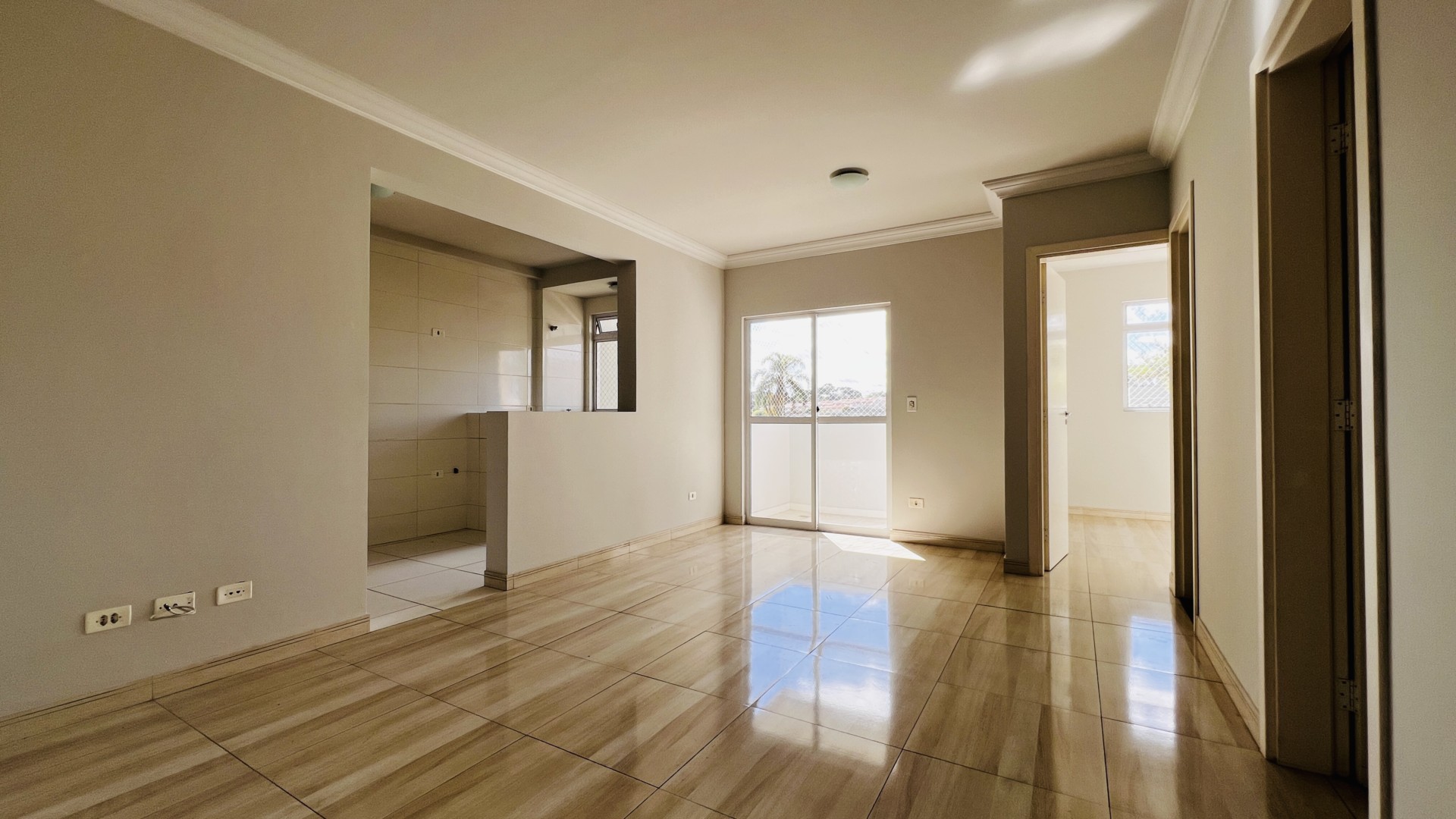 Apartamento para venda no Xaxim em Curitiba com 61,67m² por R$ 350.000,00