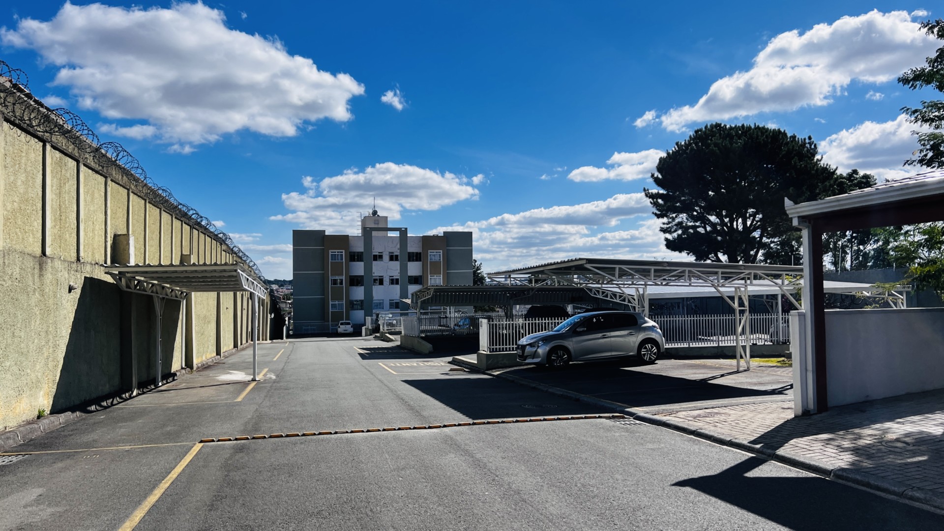 venda-apartamento-2-quartos-1-vaga-xaxim-floresta-negra-curi