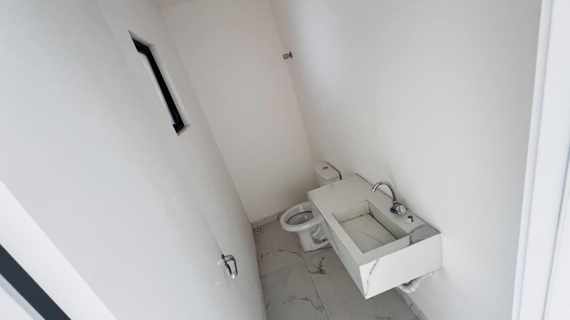 Sobrado-venda-3-quartos-1-vaga-uberaba-curitiba%20%28012%29.