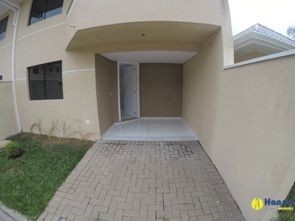 Sobrado para venda no Alto Boqueirao em Curitiba com 66,48m² por R$ 295.000,00