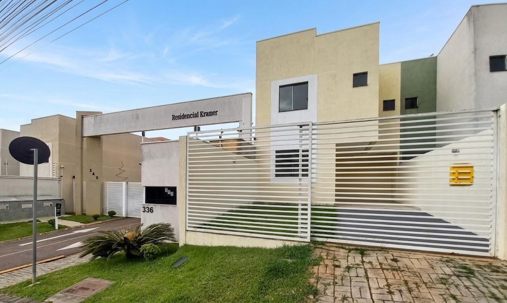 Sobrado para locacao no Alto Boqueirao em Curitiba com 81,54m² por R$ 2.900,00