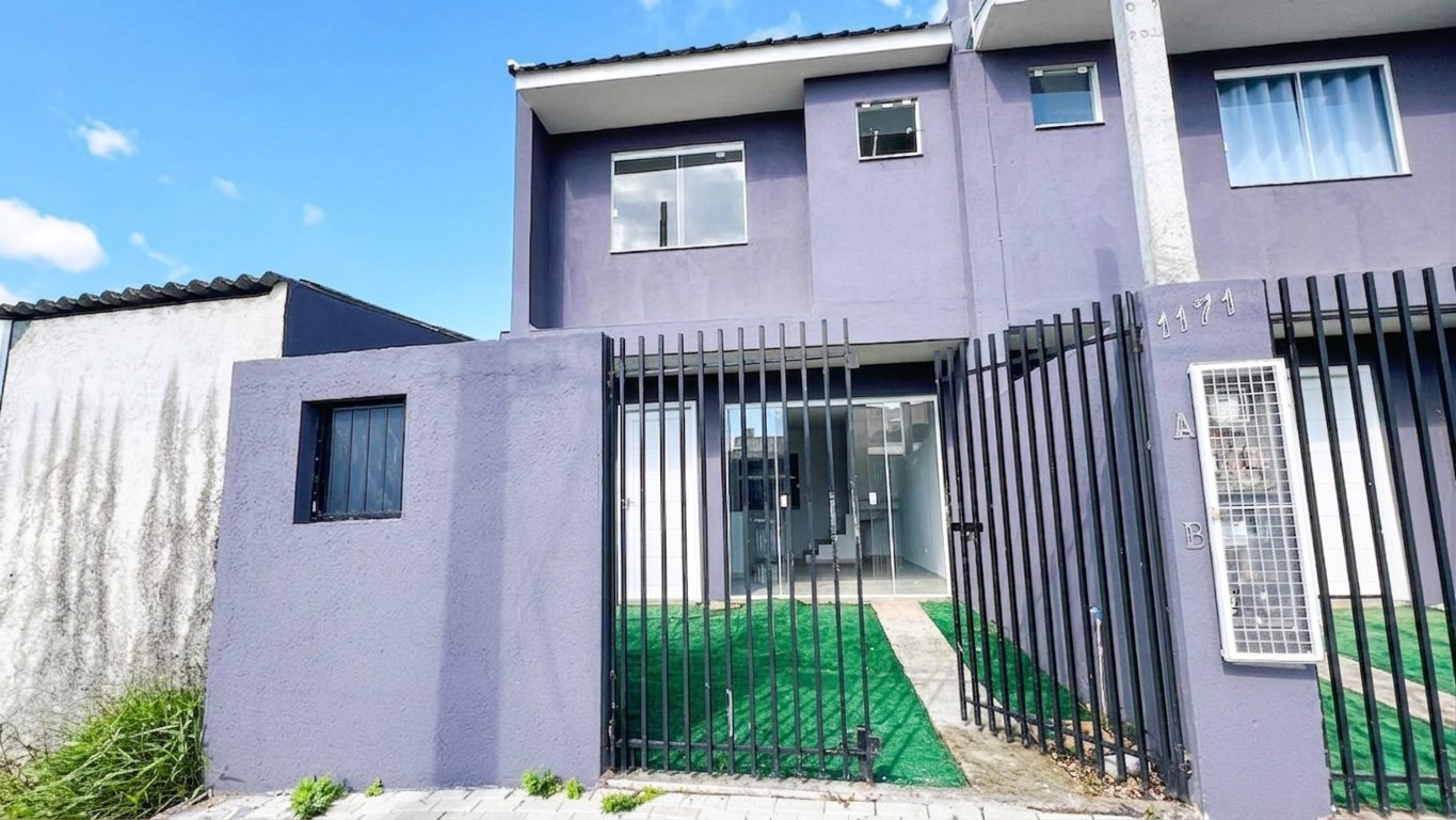 Sobrado para locacao no Ganchinho em Curitiba com 54,97m² por R$ 1.900,00