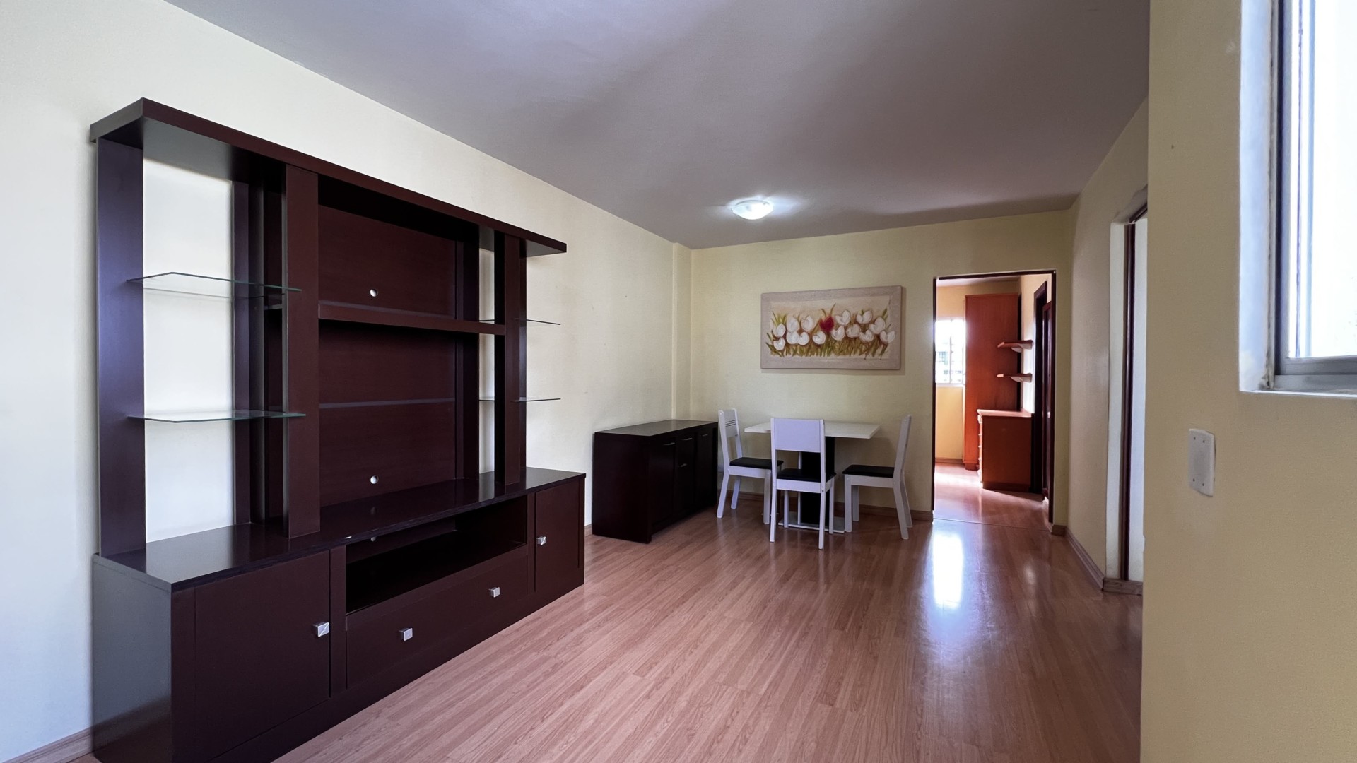 Apartamento para locacao no Centro em Curitiba com 40,84m² por R$ 1.800,00