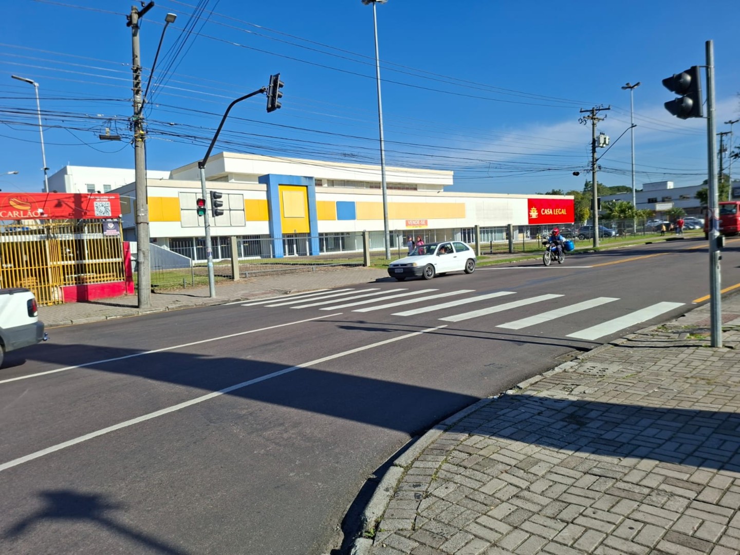 Loja para locacao no Boqueirao em Curitiba com 230m² por R$ 12.000,00