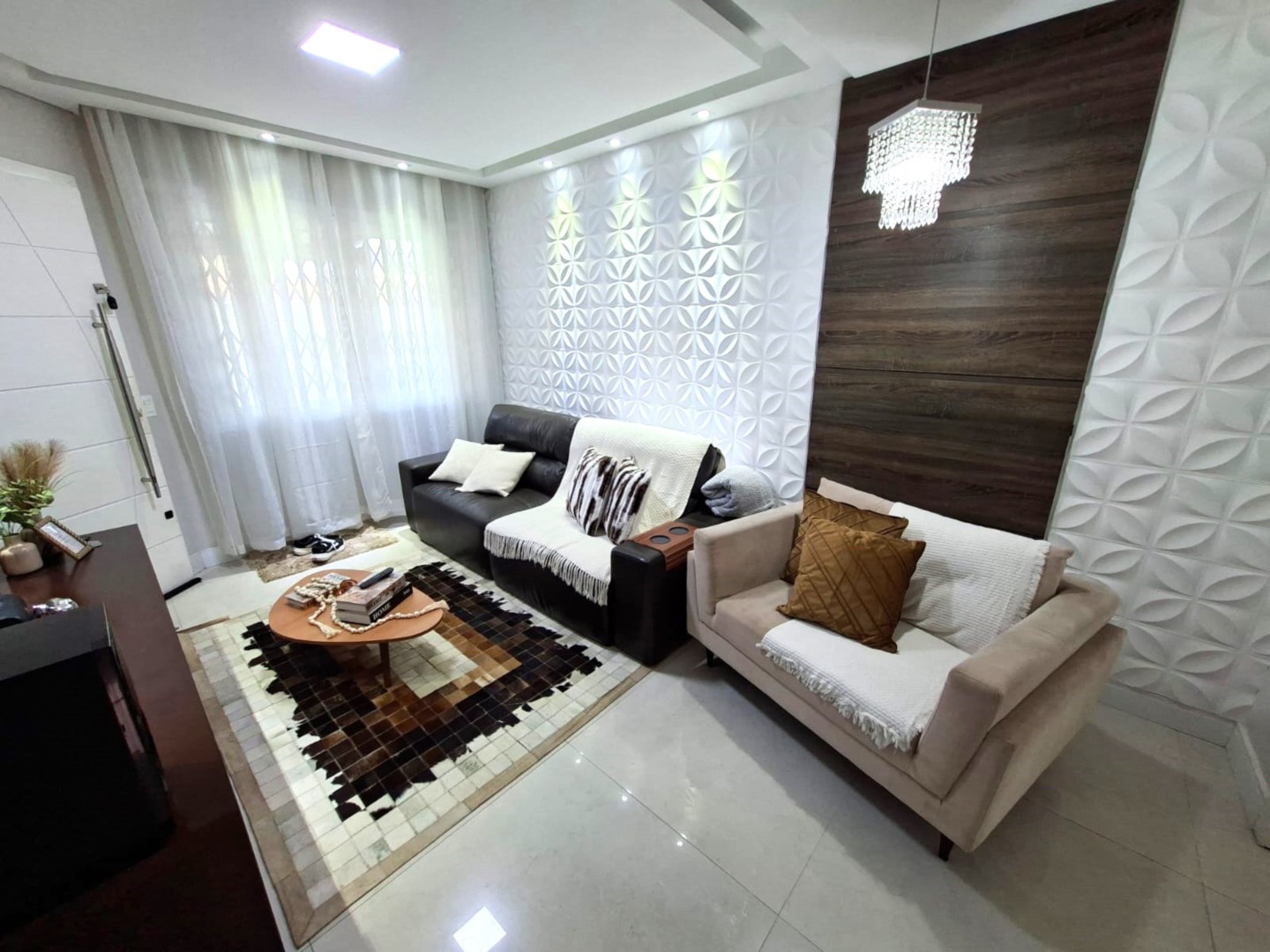 Sobrado para venda no Xaxim em Curitiba com 140m² por R$ 745.000,00