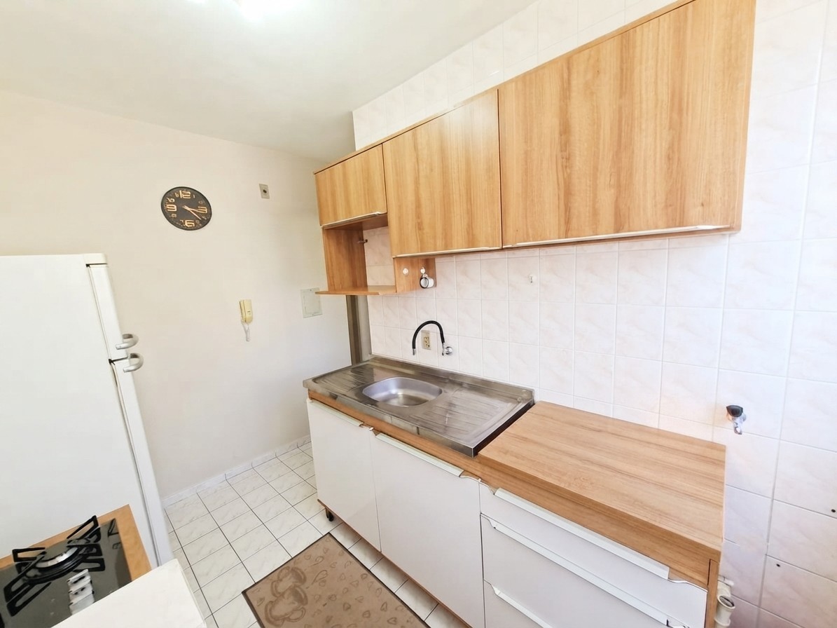 Apartamento para locacao no Ina em Sao Jose dos Pinhais com 48,57m² por R$ 1.300,00