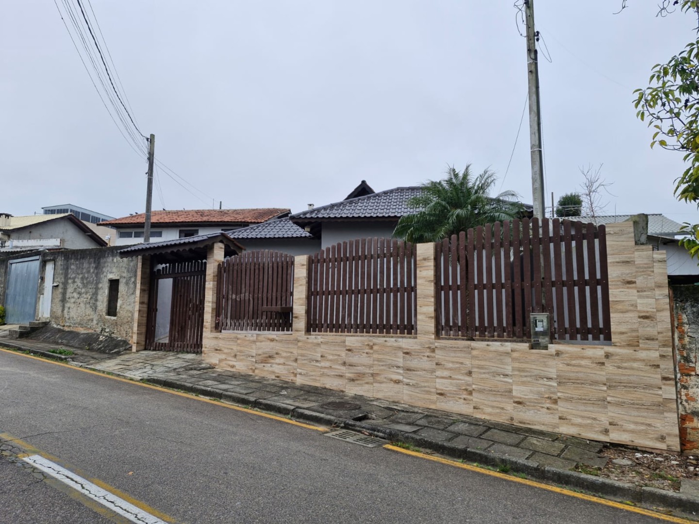 Casa Residencial para venda no Aguas Belas em Sao Jose dos Pinhais com 0m² por R$ 690.000,00