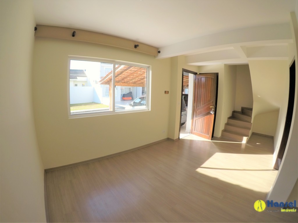 Sobrado para venda no Xaxim em Curitiba com 100m² por R$ 560.000,00