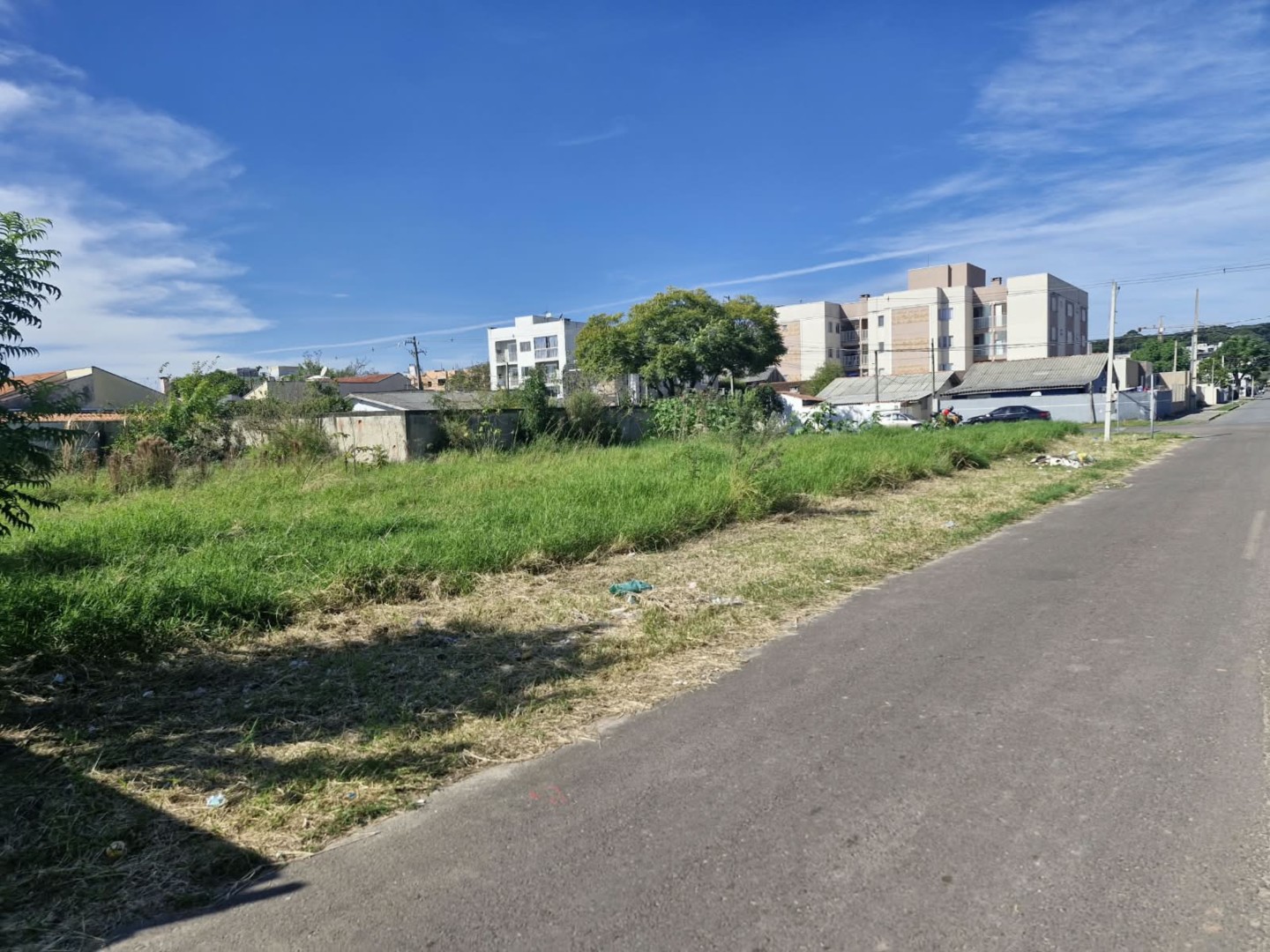 Terreno para venda no Parque da Fonte em Sao Jose dos Pinhais com 1.215m² por R$ 1.250.000,00