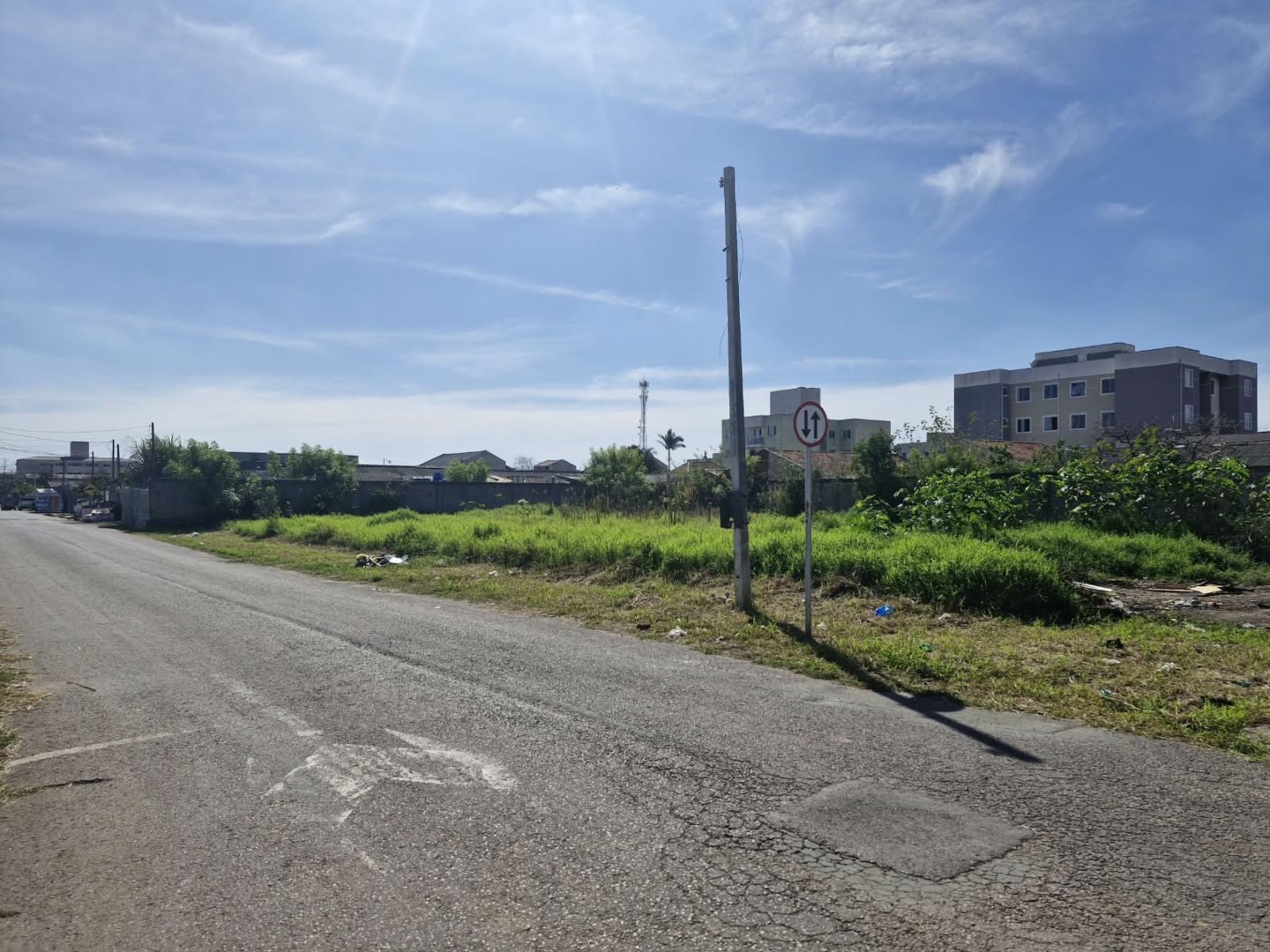 Terreno para venda no Parque da Fonte em Sao Jose dos Pinhais com 1.215m² por R$ 1.250.000,00
