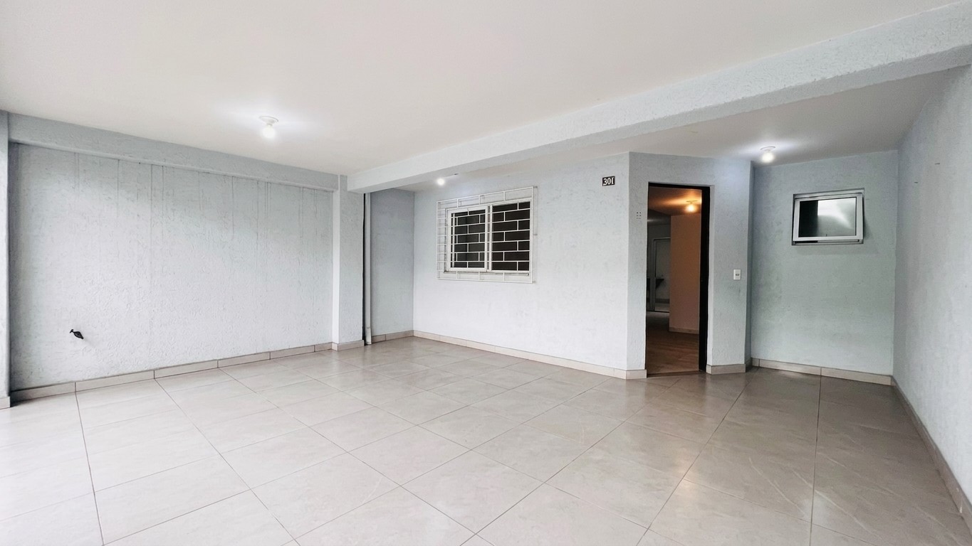 Sobrado para locacao no Boqueirao em Curitiba com 146,34m² por R$ 3.700,00