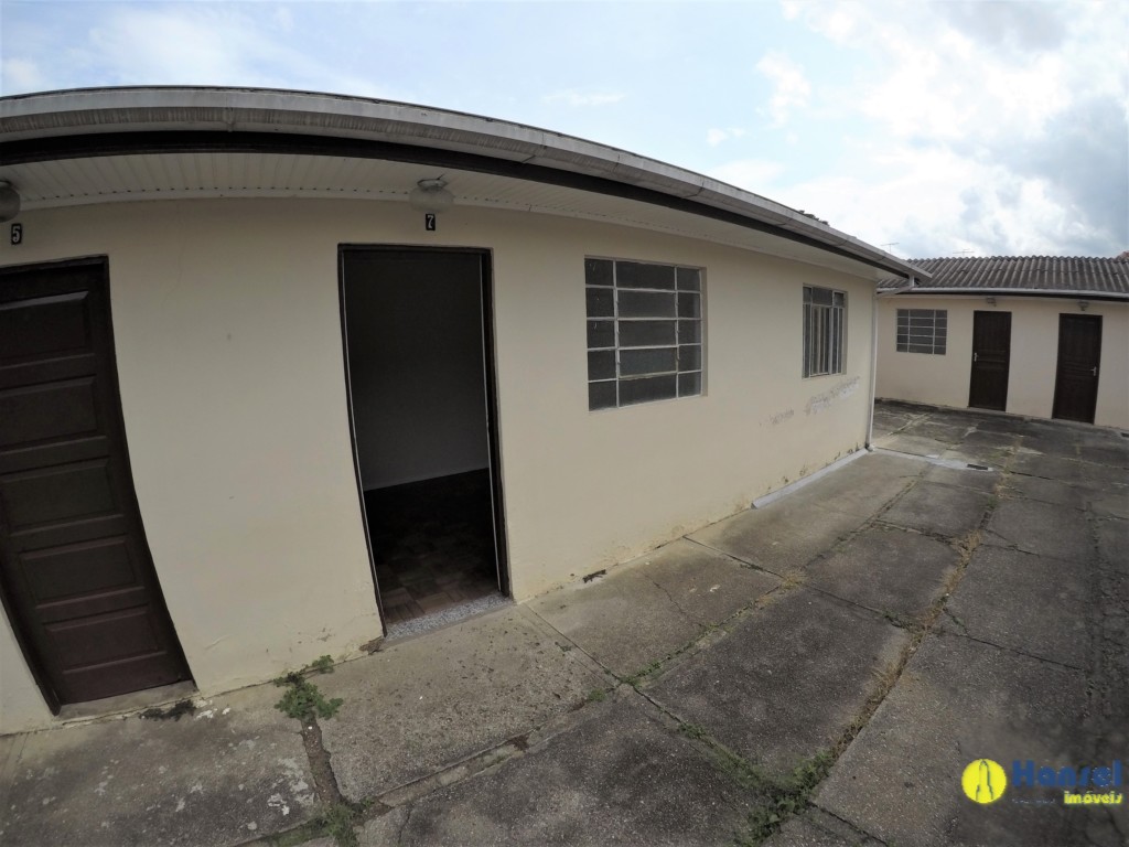 Casa Residencial para locacao no Boqueirao em Curitiba com 40m² por R$ 900,00