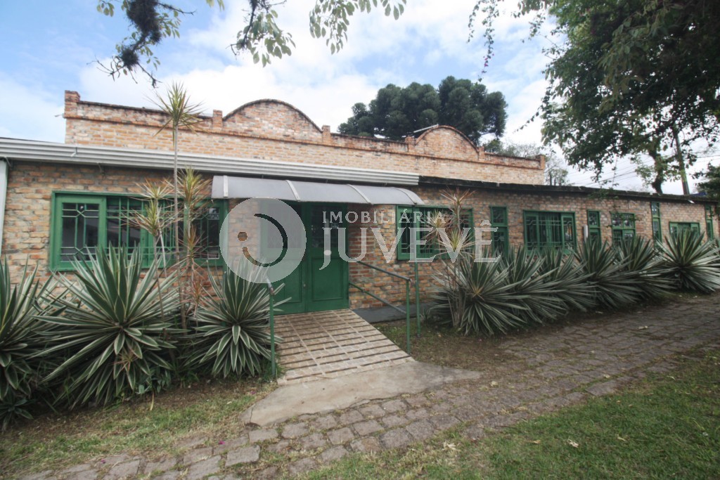 Casa Comercial