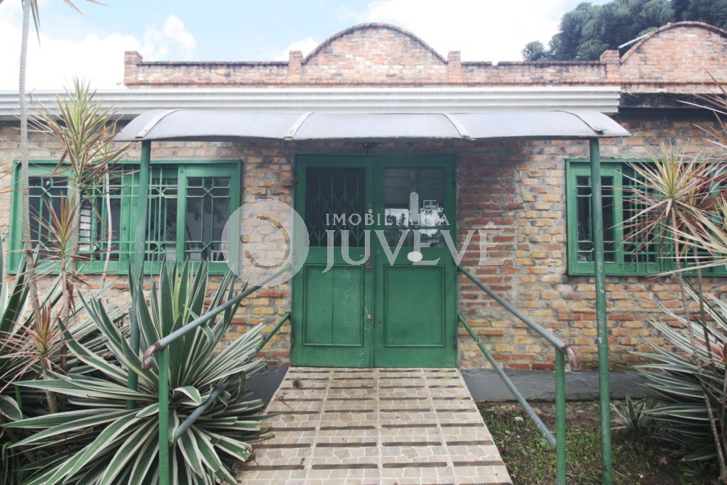 Casa Comercial