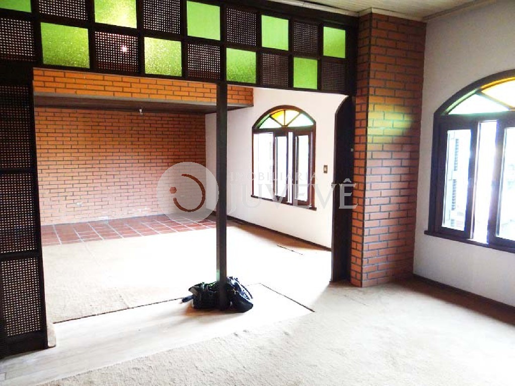 Casa Comercial